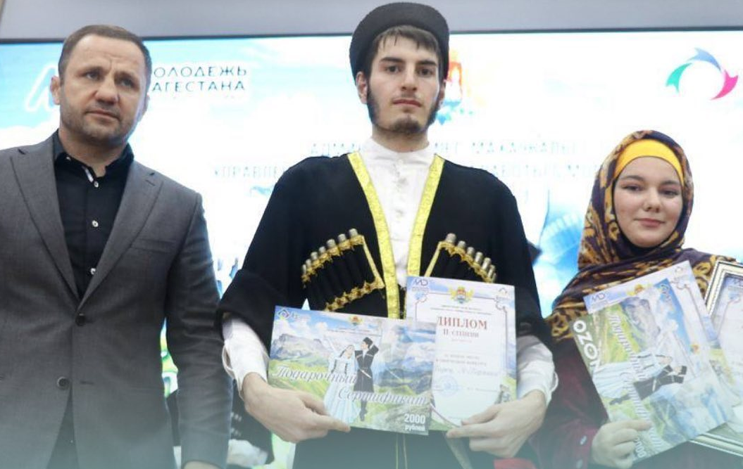 15 мая, в Махачкале впервые прошёл творческий конкурс «Я-горец, Я-горянка!»