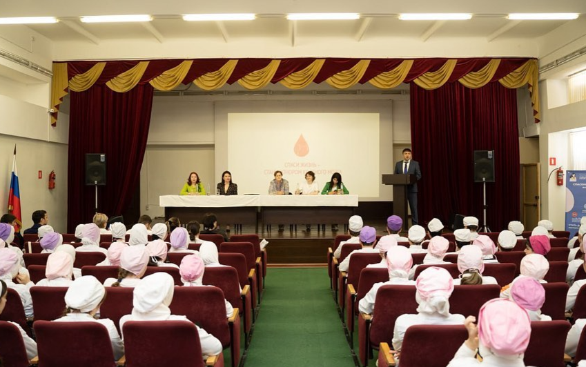 врач онколог-маммолог Дарья Челышева