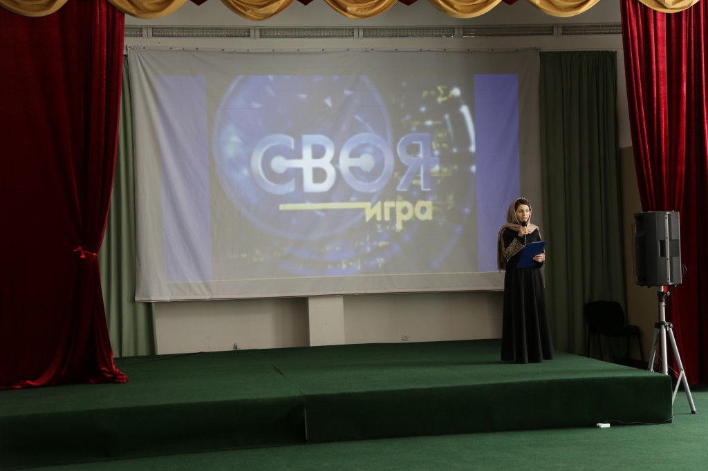 Третий этап конкурса по жизнеописанию Пророка Мухаммада (да благословит его Аллах и да приветствует) прошел в Медицинском колледже имени Башларова. Уч...