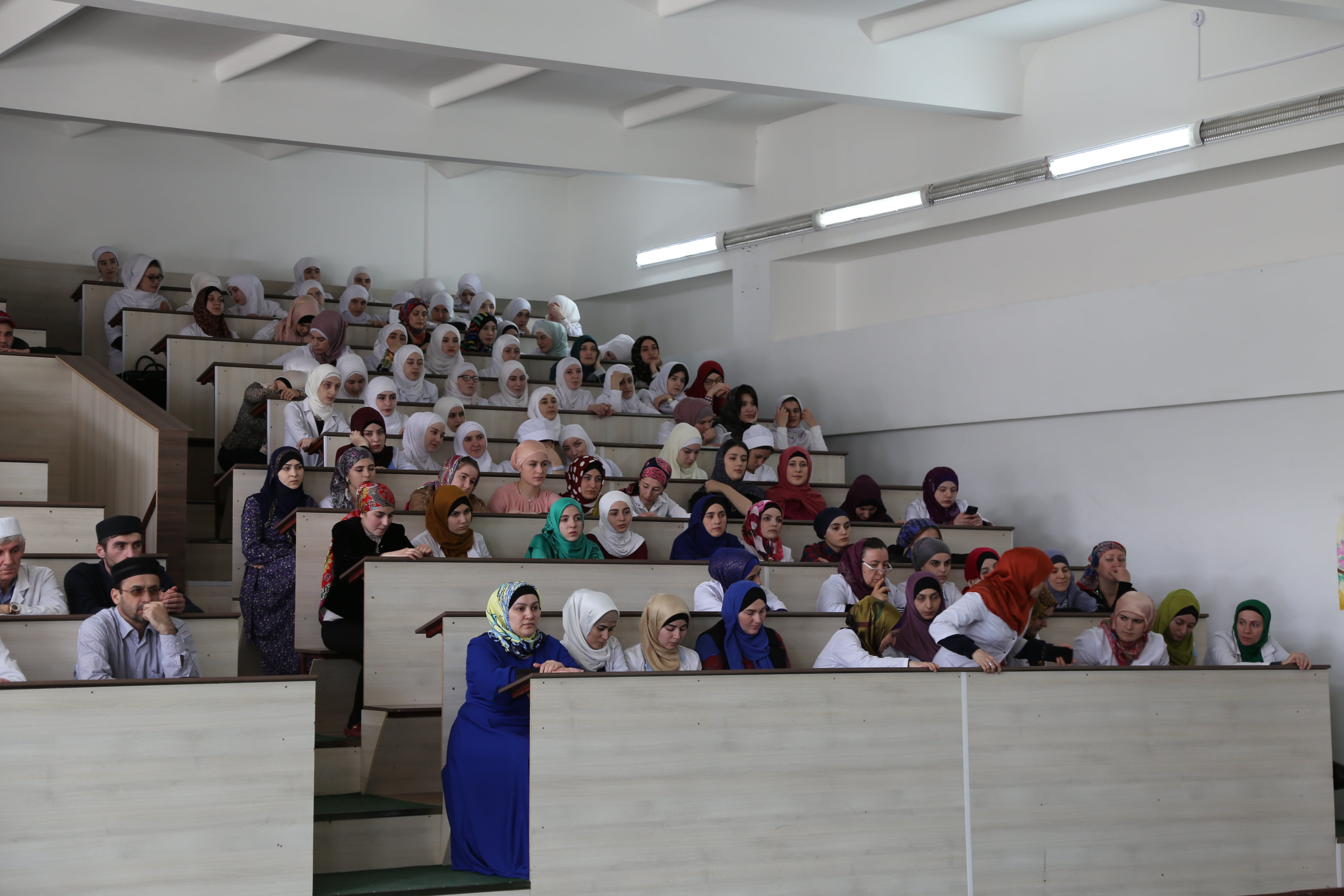 Студенты медицинского колледжа имени Башларова провели маджлис посвященный наступлению месяца Раджаб