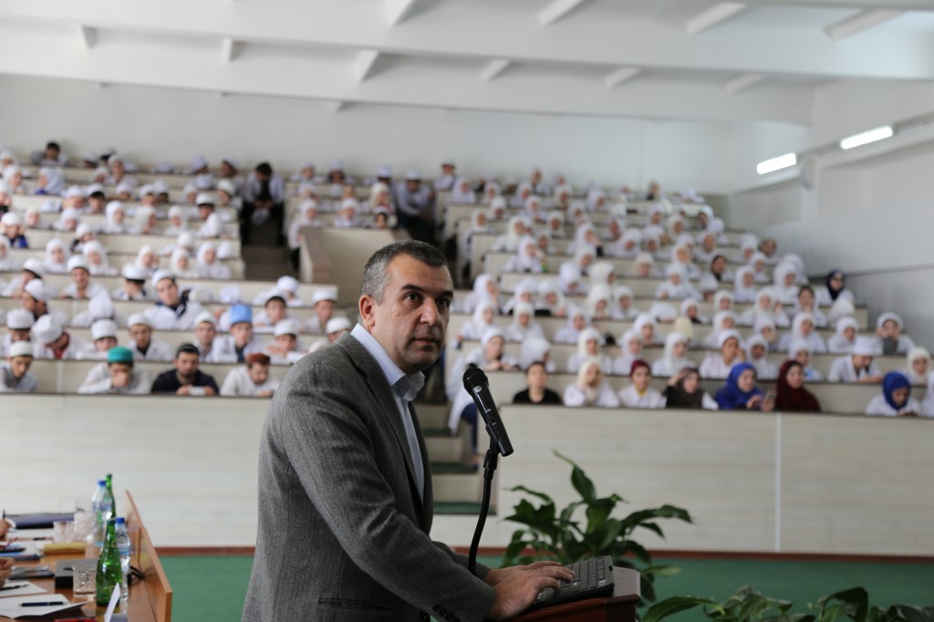 В Медицинском колледже имени Башларова 10 декабря 2015 года прошла научно-практическая конференция " Здоровый образ жизни – здоровая нация"