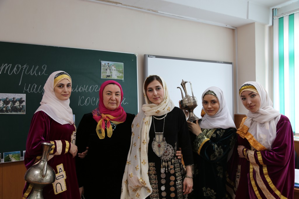 Студенты медицинского колледжа имени Башларова приняли участие в региональной научно – практической конференции «Этнокультура народов Дагестана»