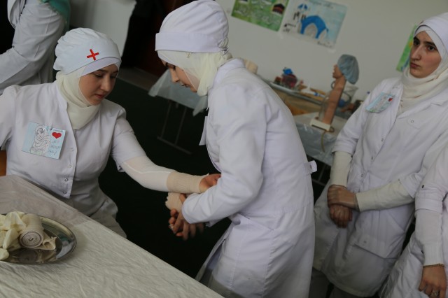 Конкурс «Лучший по профессии» между студентами 3 курса прошел в Медицинском колледже имени Башларова