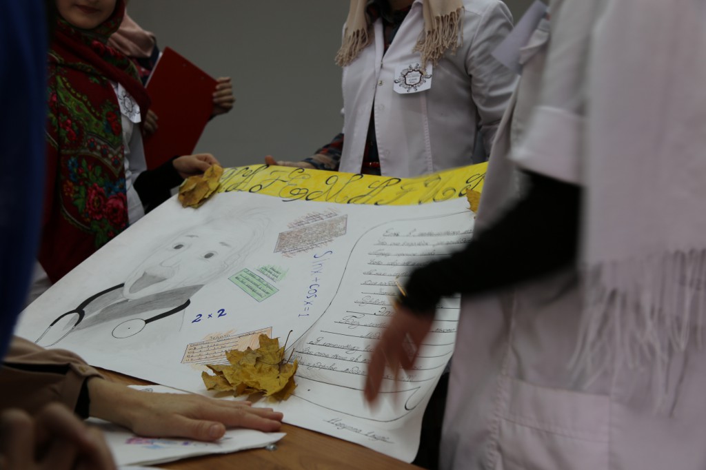 Студенты первого курса Медицинского колледжа имени Башларова провели КВН на тему «Математика – царица наук»