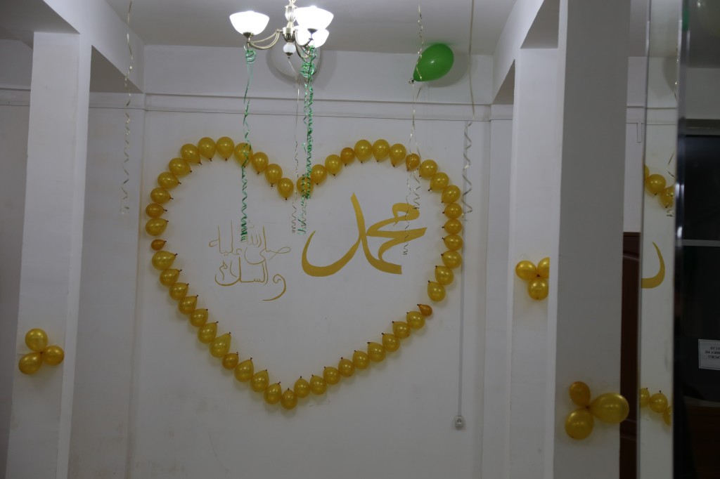 Студенты Медицинского колледжа имени Башларова, проживающие в общежитие, провели мавлид посвященный месяцу РабРаби-уль-авваль