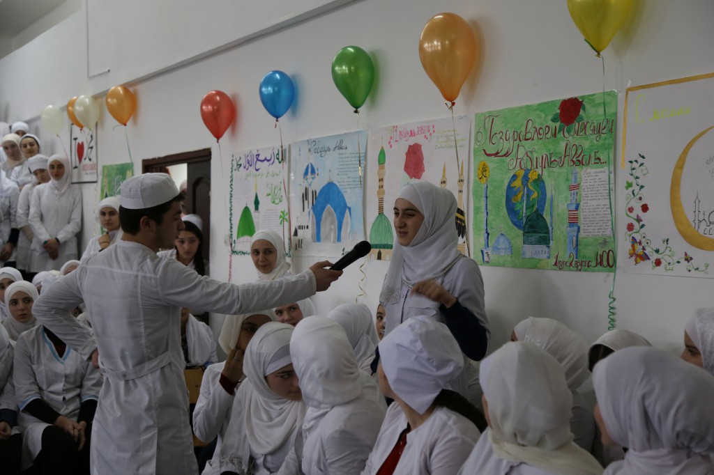 Мавлид в честь дня рождения Пророка (да благословит его АЛЛАХ и да приветствует)