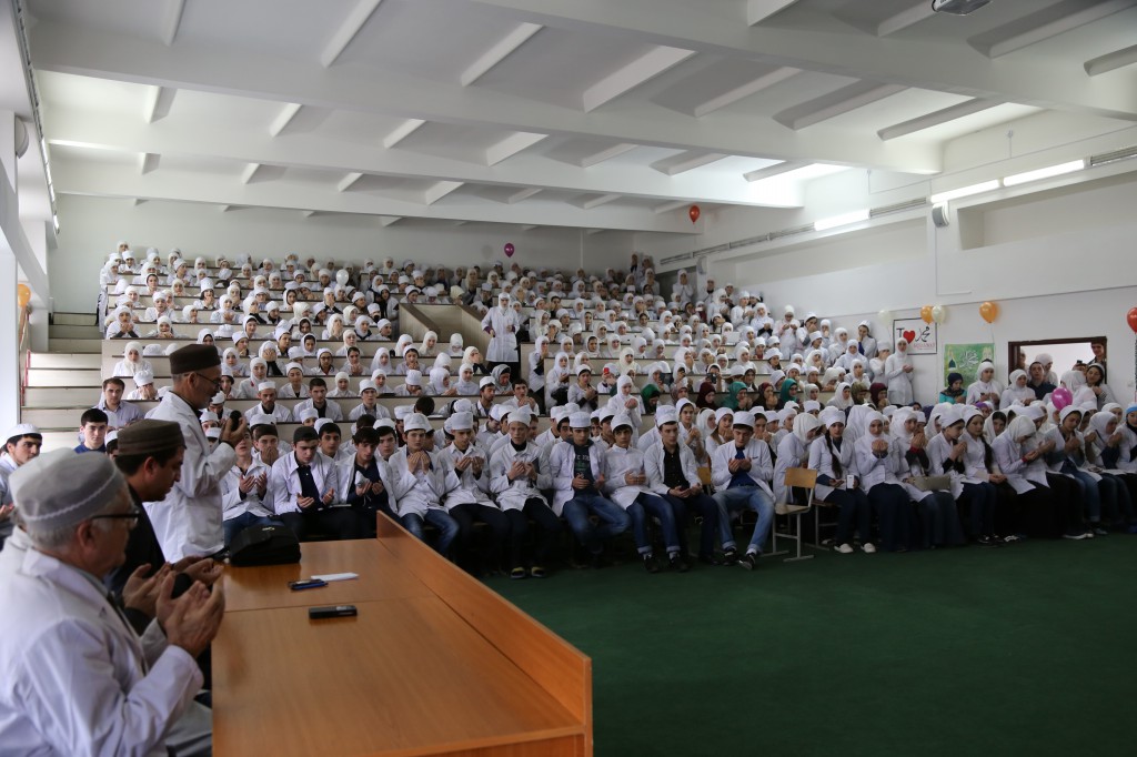 Мавлид в честь дня рождения Пророка (да благословит его АЛЛАХ и да приветствует)