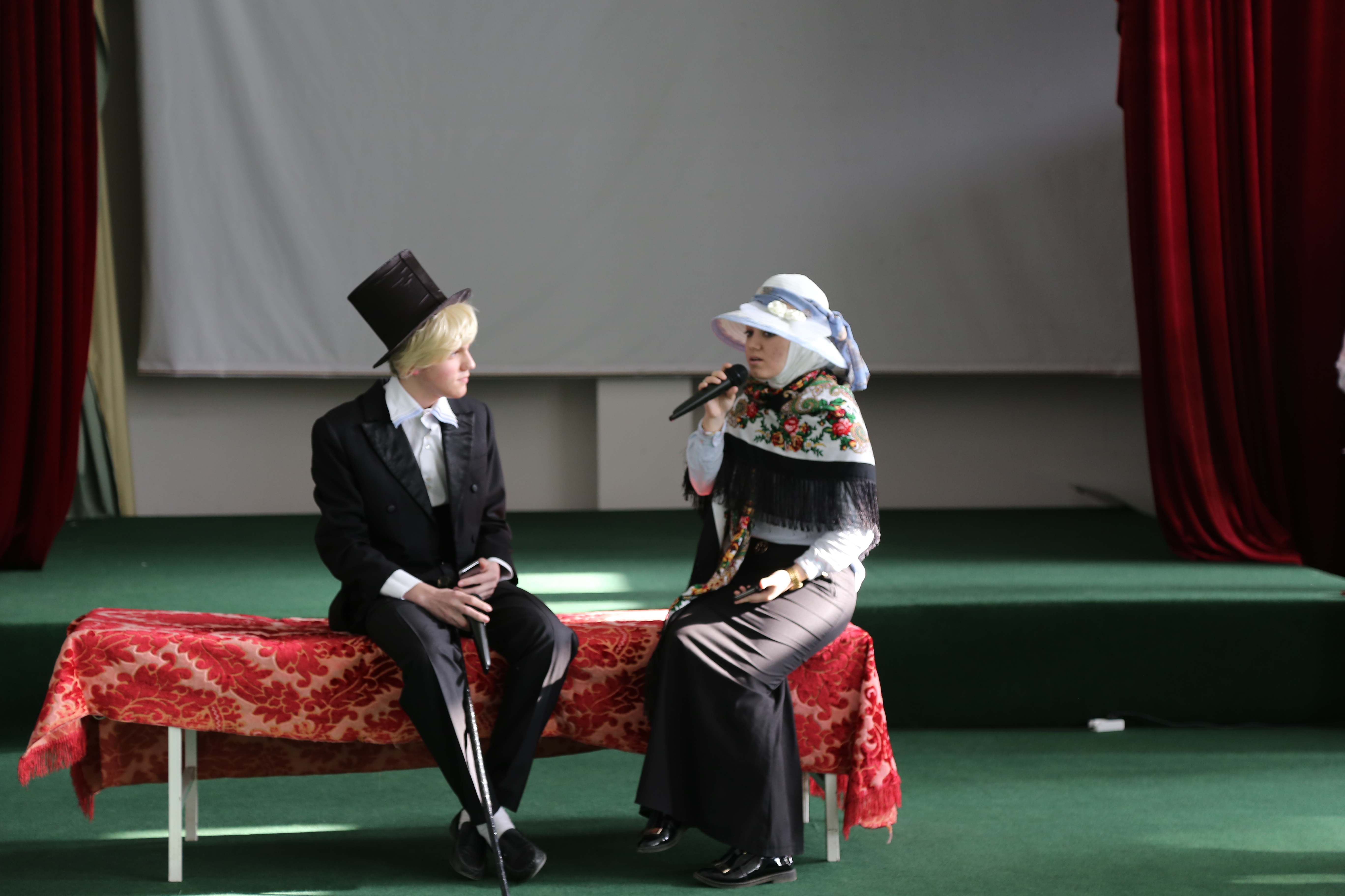 Студенты Медицинского колледжа имени Башларова провели литературный вечер в память Сергея Есенина