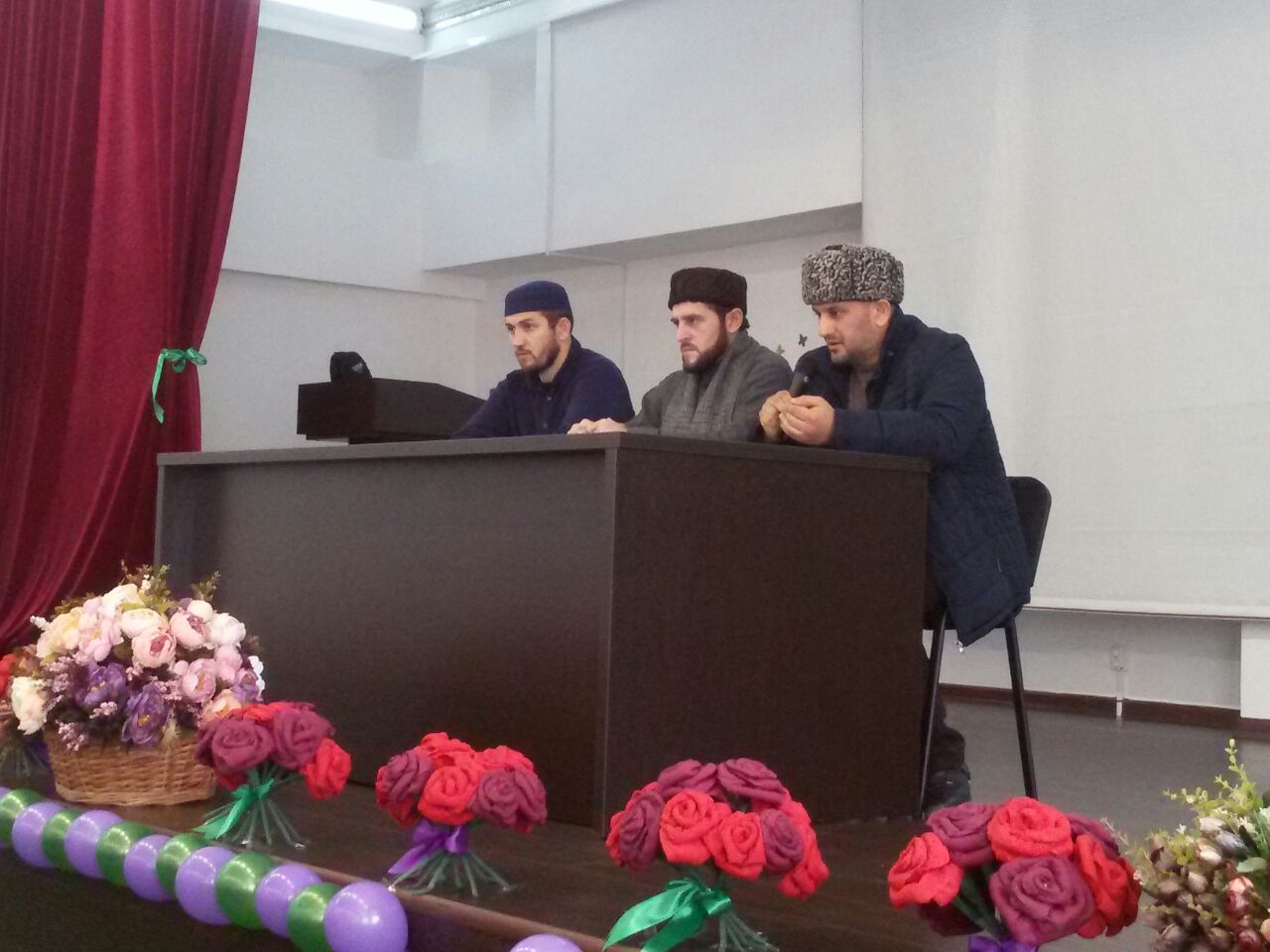 Встреча студентов с заместителем имама Кизлярского района