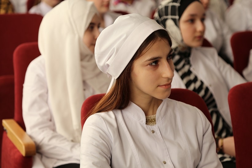 День хиджаба отметили в медицинском колледже им. Башларова