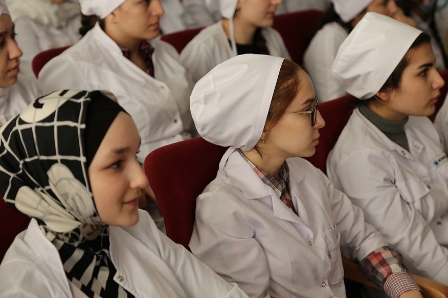 День хиджаба отметили в медицинском колледже им. Башларова