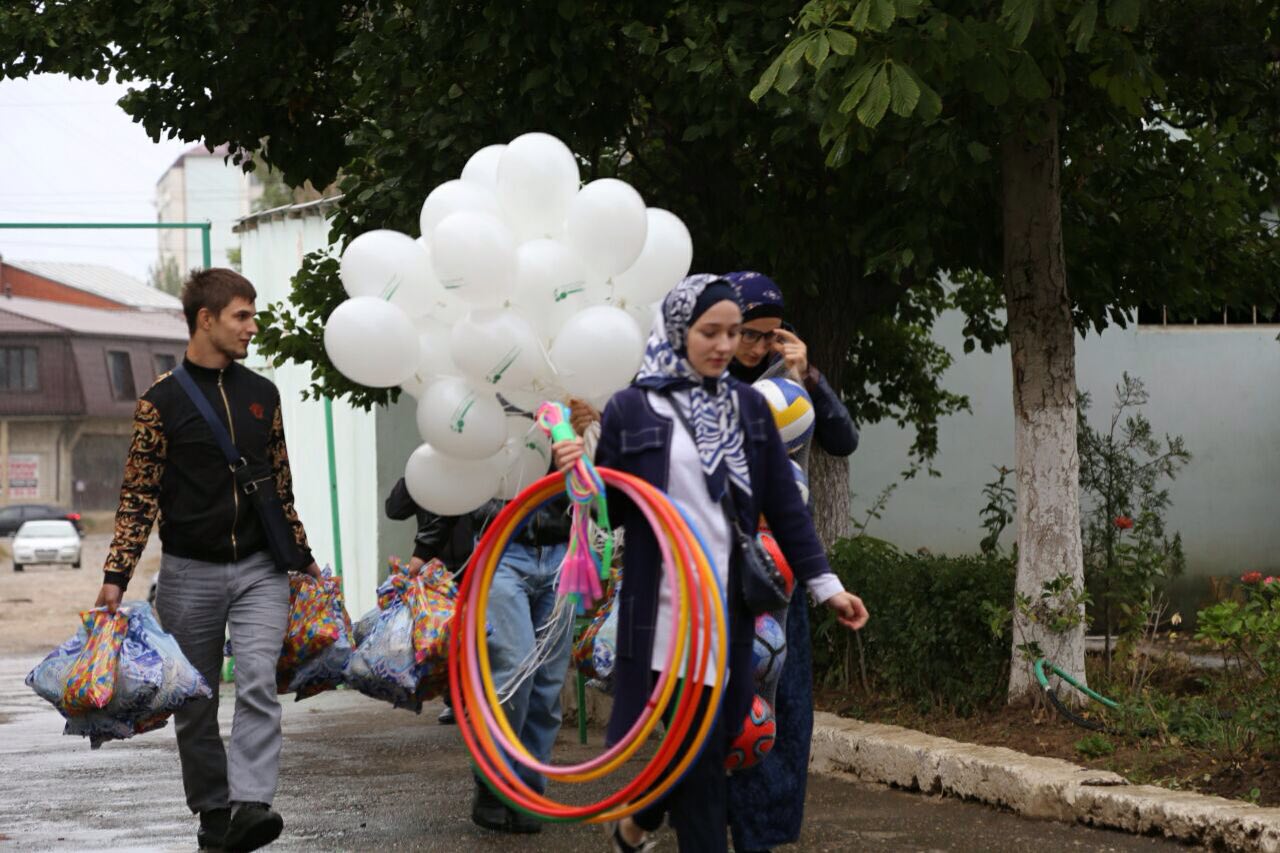 Дети должны улыбаться