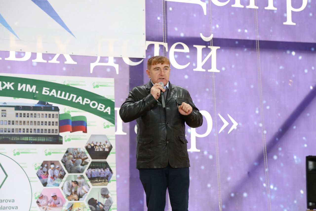 В городе Избербаш состоялась торжественная церемония открытия Первого детского этнофестиваля "АЗБУКА ДРУЖБЫ".