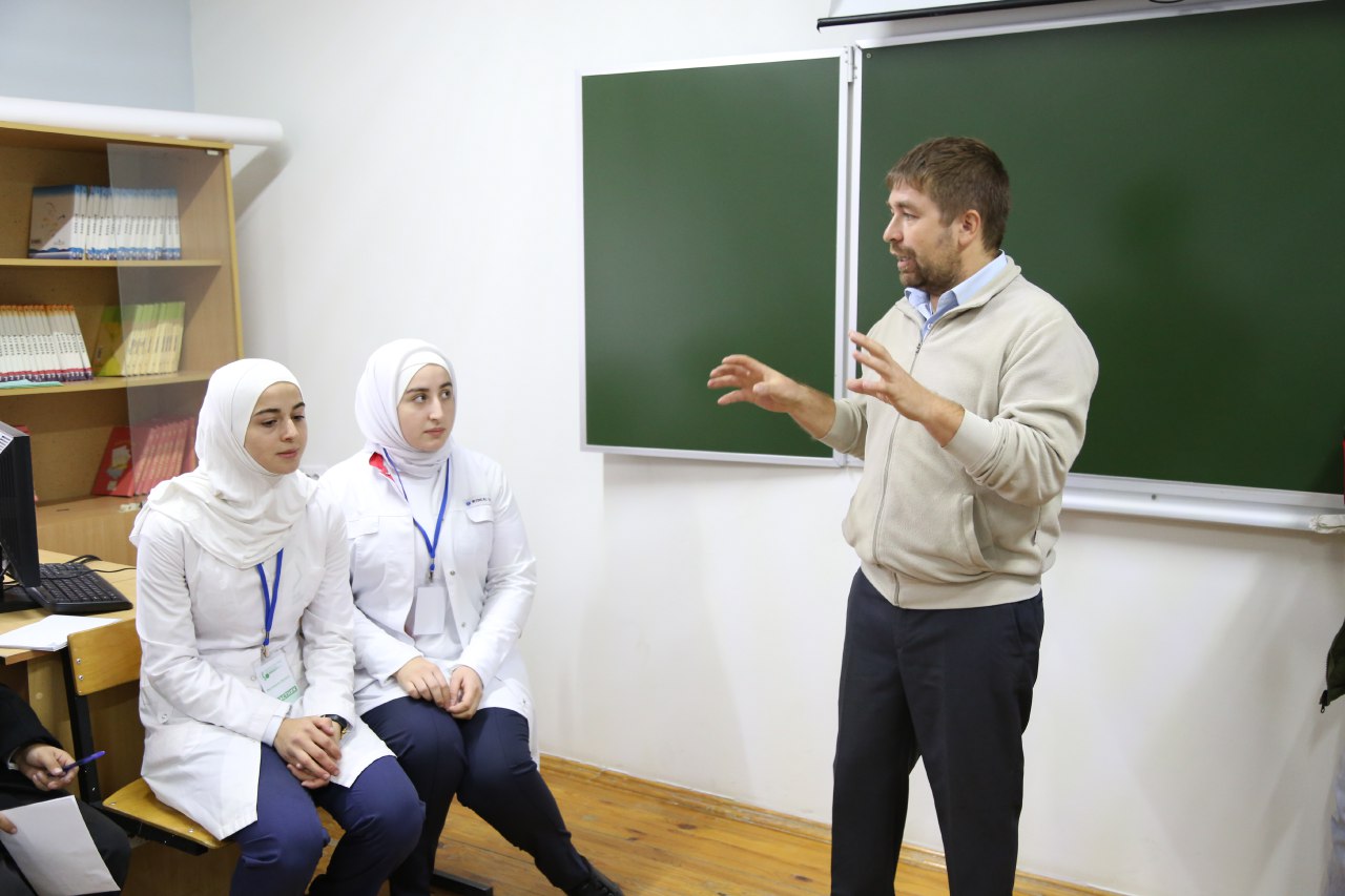 В городе Избербаш состоялась торжественная церемония открытия Первого детского этнофестиваля "АЗБУКА ДРУЖБЫ".