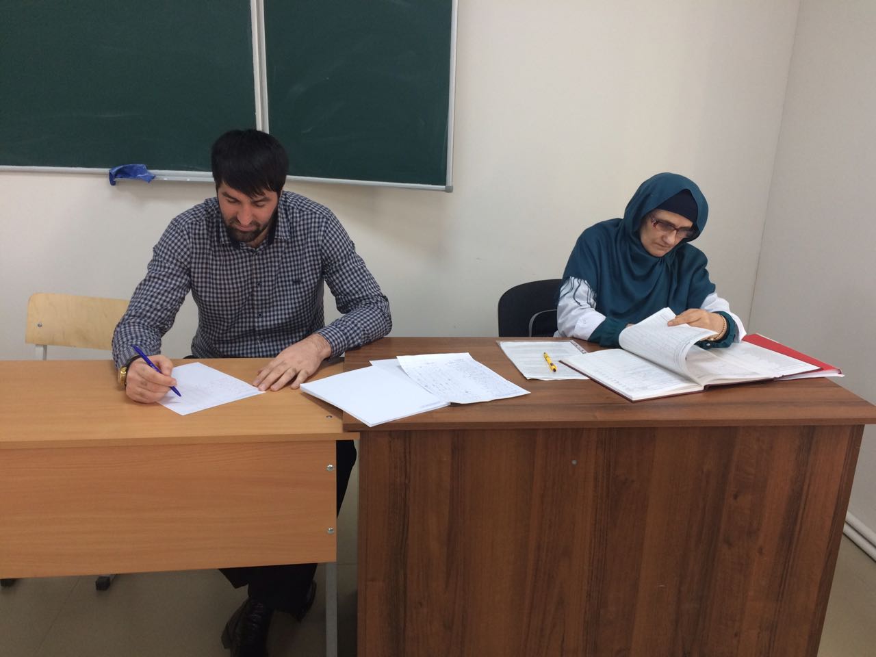 Медицина, взятая в плане теории, — это, прежде всего общая биология.