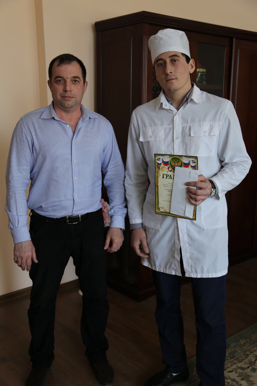 Победителя олимпиады наградили в родном колледже