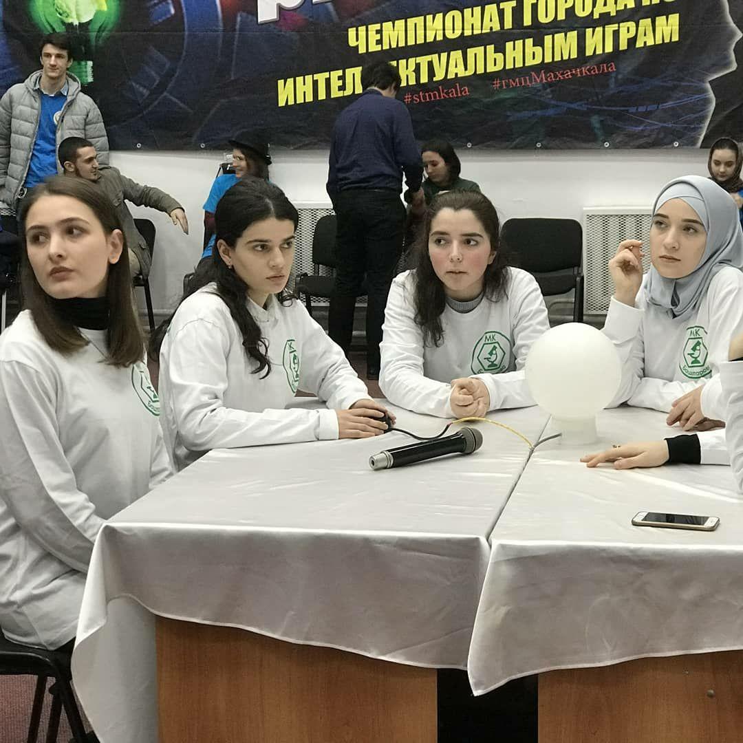 Команда МКиБ приняла участие в интеллектуальной игре "Брейн -ринг"