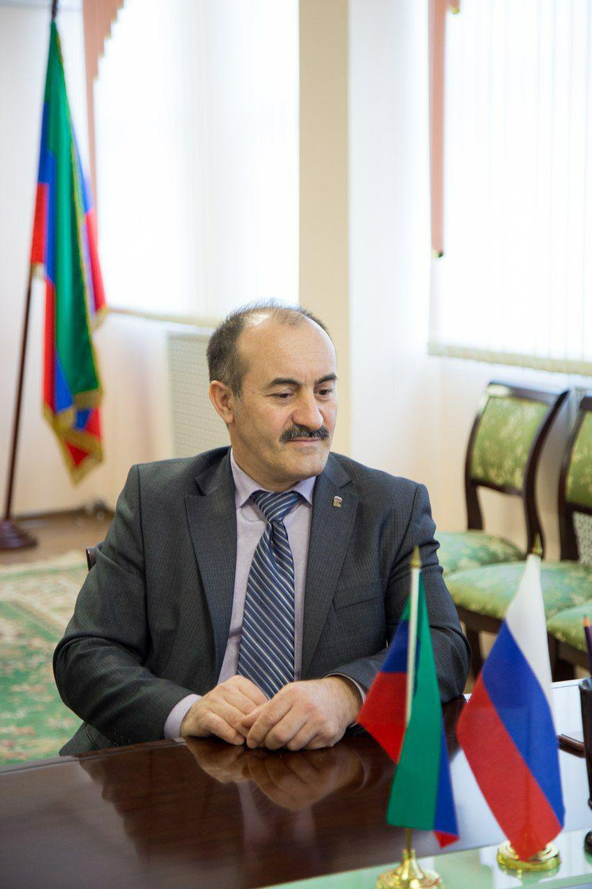 В МК им. Башларова прошла встреча студентов с представителями Ленинской администрации г. Махачкалы