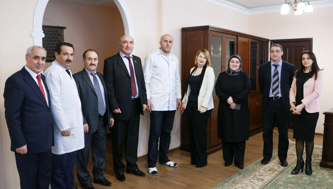 В МК им. Башларова прошла встреча студентов с представителями Ленинской администрации г. Махачкалы