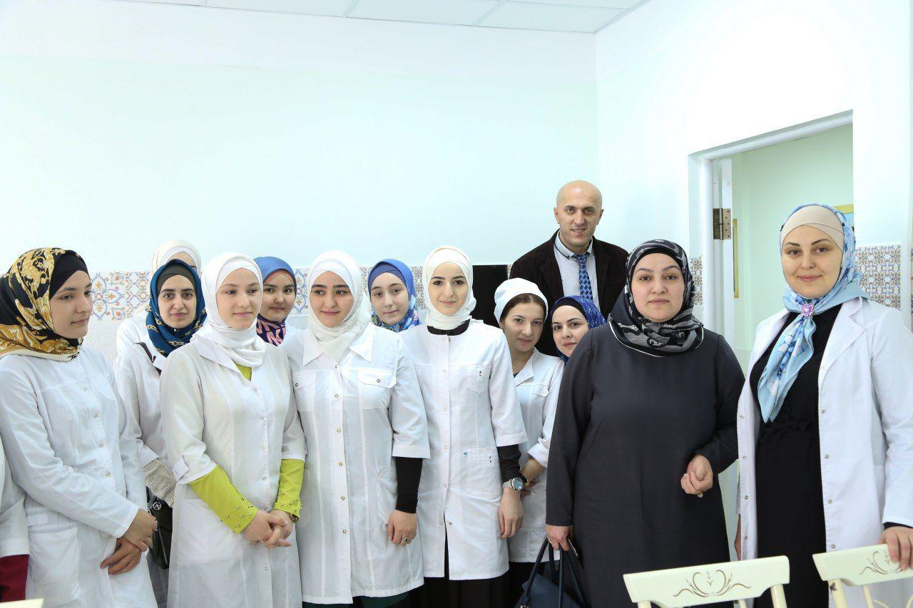 Студенты МКиБ посетили 3-ю горбольницу.