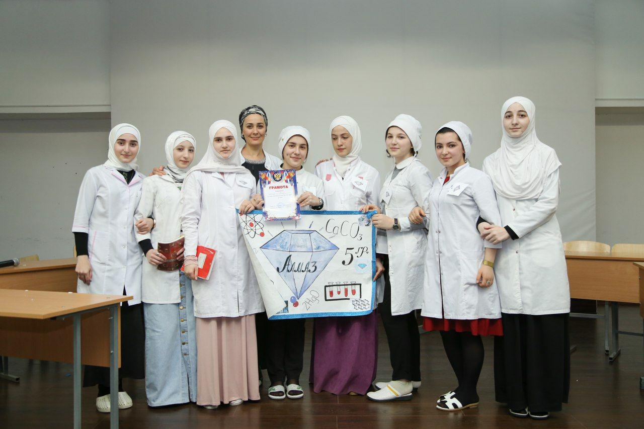 В МКиБ провели игру "Что? Где? Когда?"