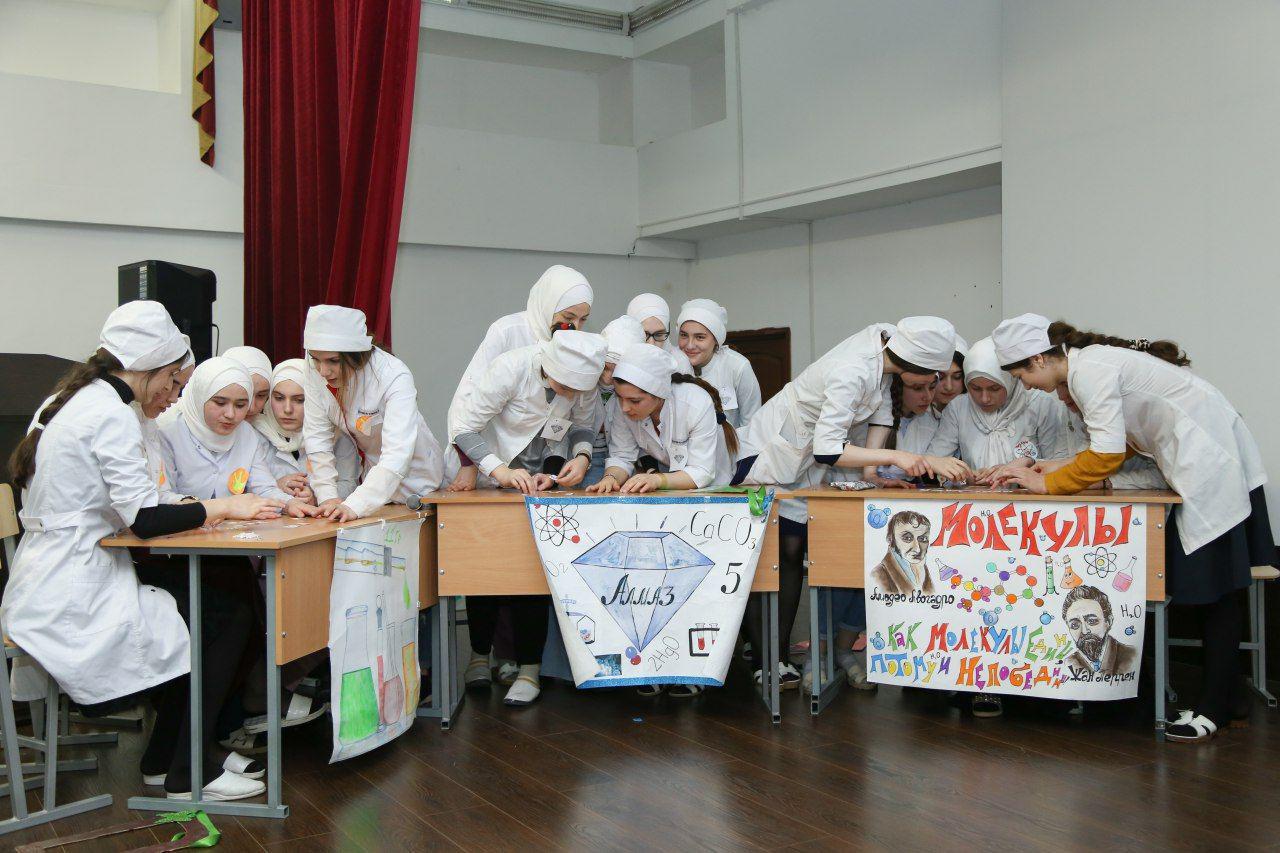 В МКиБ провели игру "Что? Где? Когда?"