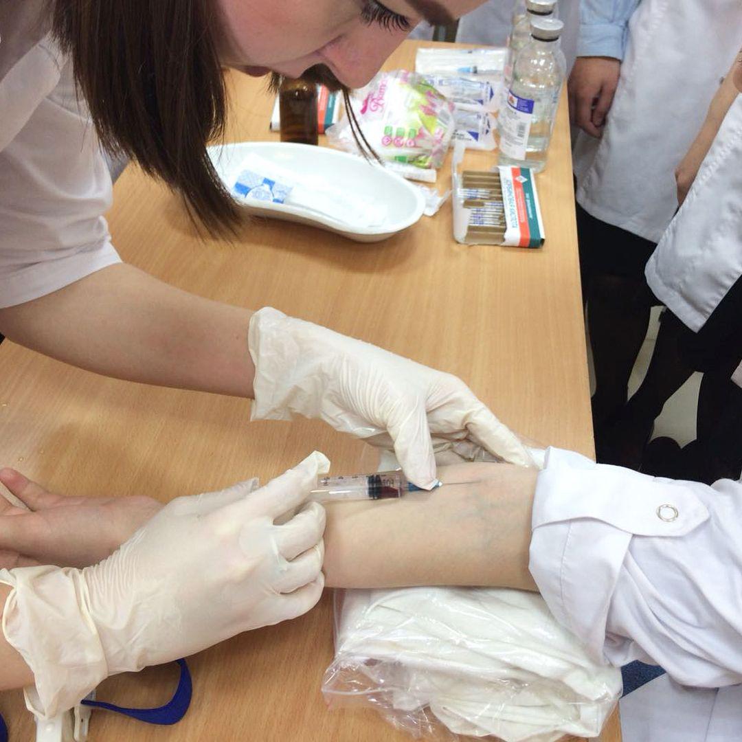 Практическое занятие по  «В/в инъекции».