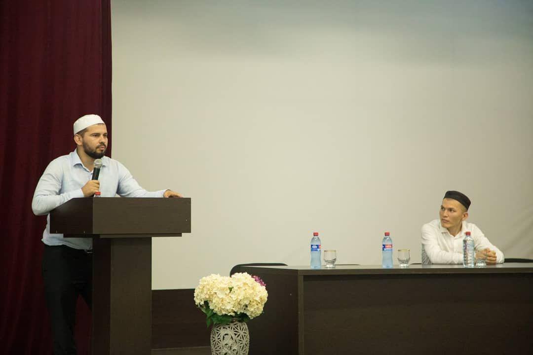 Просветительская лекция "Польза и вред социальных сетей"