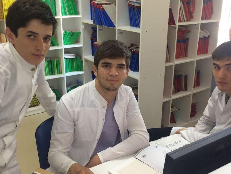 Студенты на производственной практике