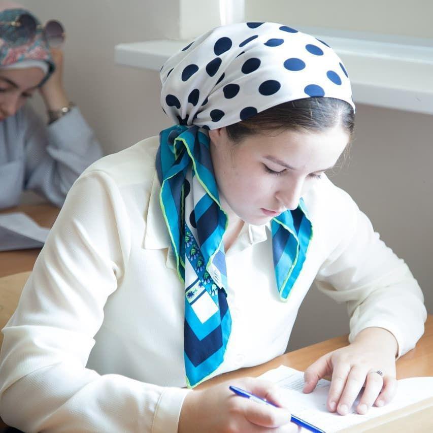 В МК им. Башларова прошел первый этап вступительных экзаменов