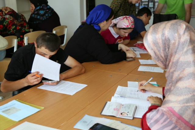 Новичкам откроем мы пошире двери