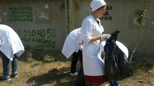 Башларовцы приняли участие в городском субботнике