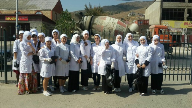 Башларовцы приняли участие в городском субботнике