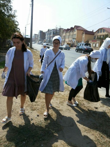 Башларовцы приняли участие в городском субботнике