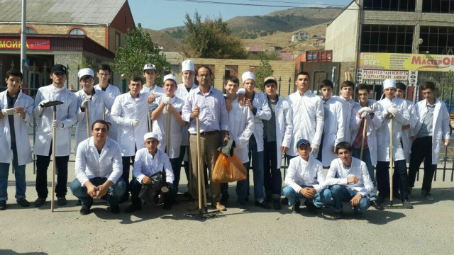 Башларовцы приняли участие в городском субботнике