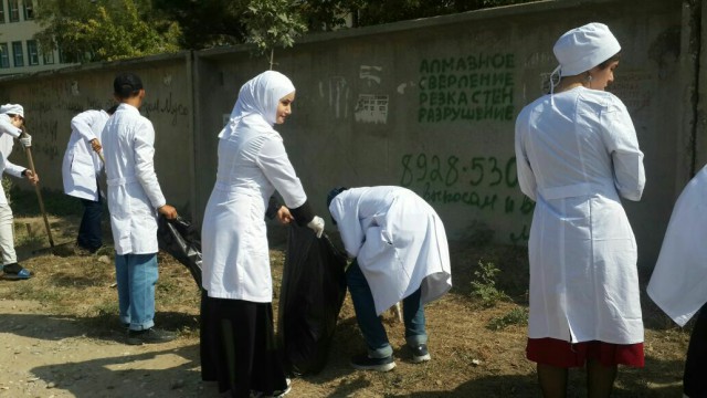 Башларовцы приняли участие в городском субботнике