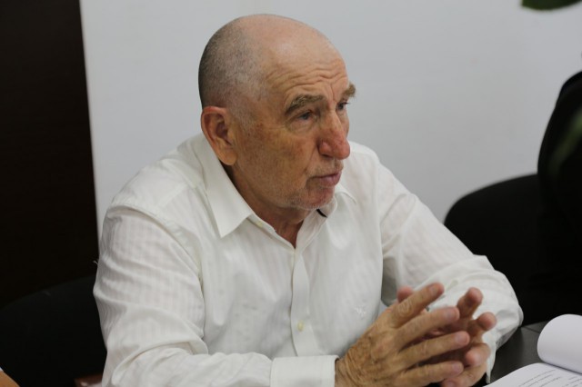 Защитились!