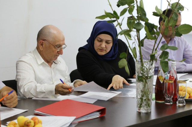 Защитились!