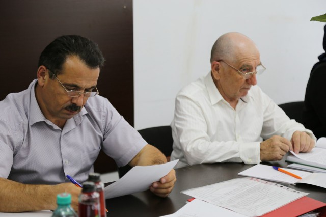 Защитились!