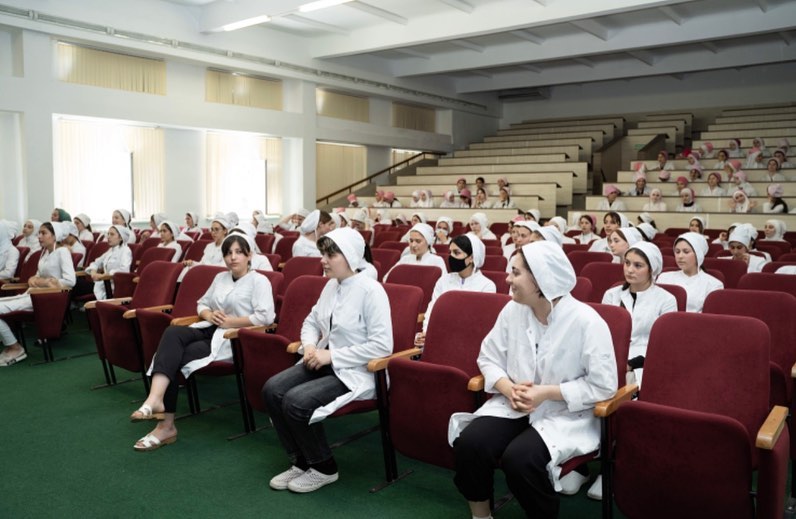 «Ислам и современная жизнь».