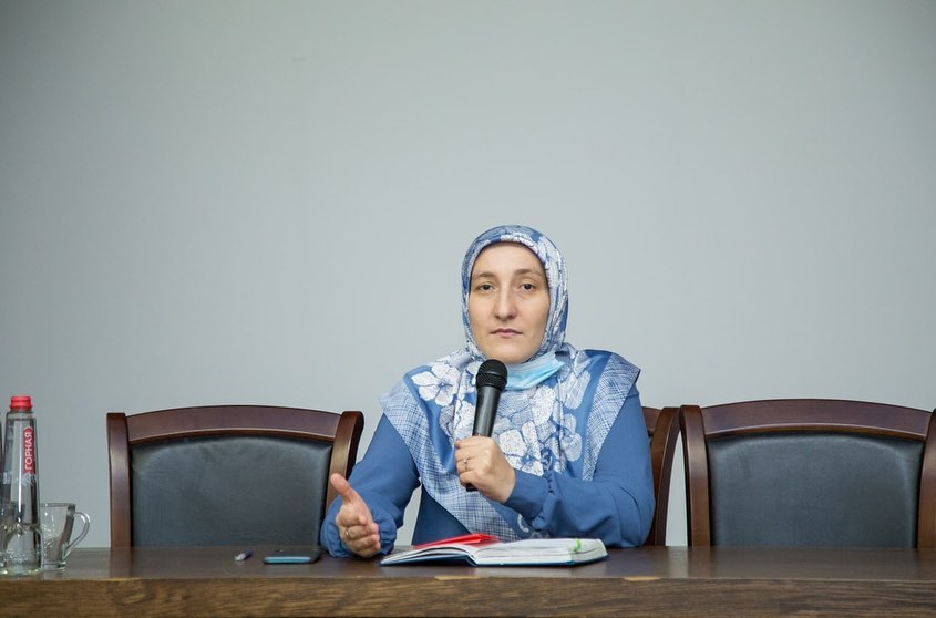 Лекция на тему: «Правила и нормы поведения девушек в обществе»