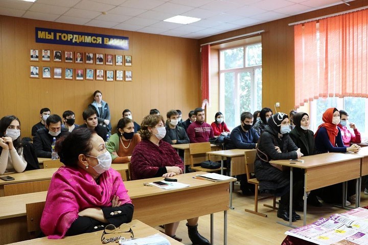 Мастер класс по СЛР в ДГТУ.