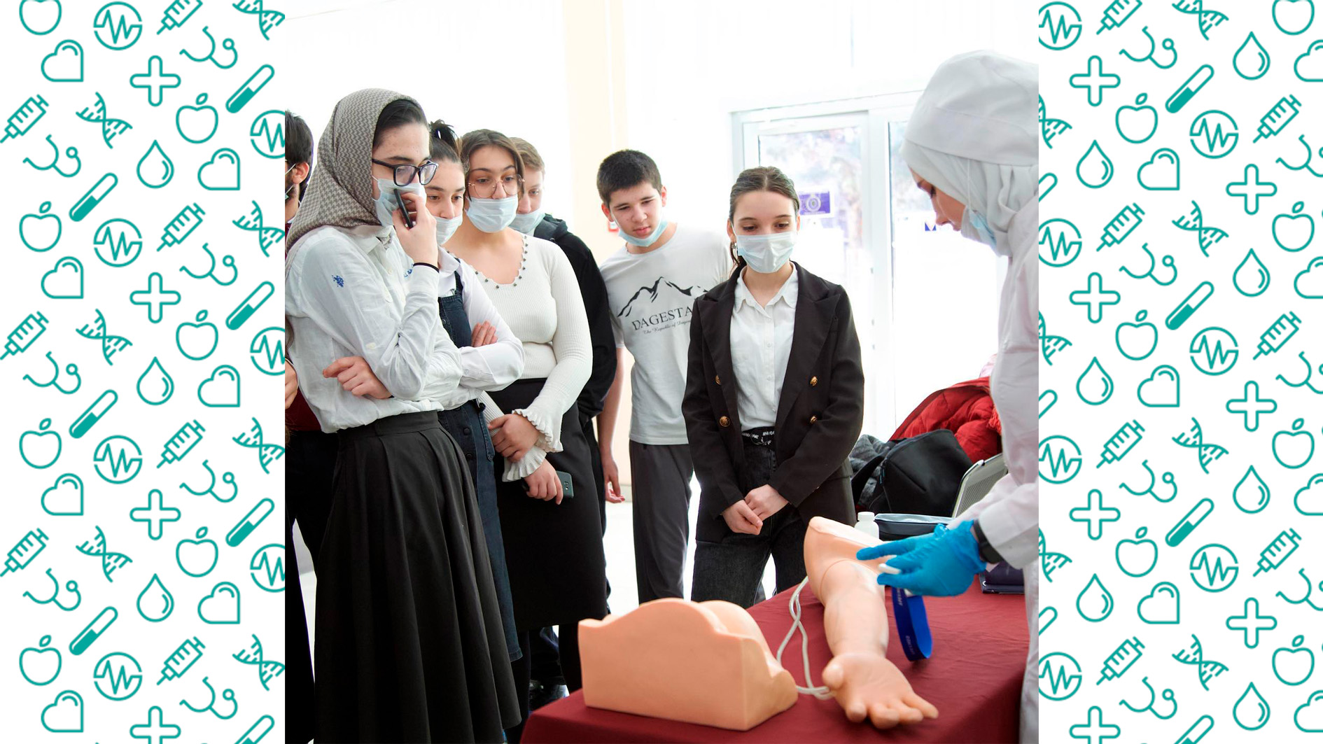 МБОУ "СОШ № 61" в гостях у ЧПОУ «Медицинский колледж имени Башларова»