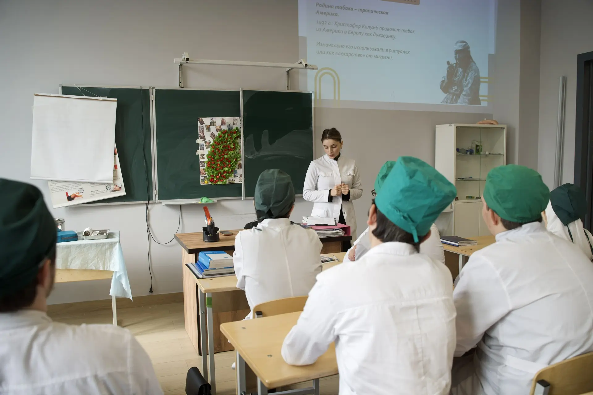 Мероприятия ко Дню отказа от курения в отделениях «Акушерское дело» и «Лечебное дело»