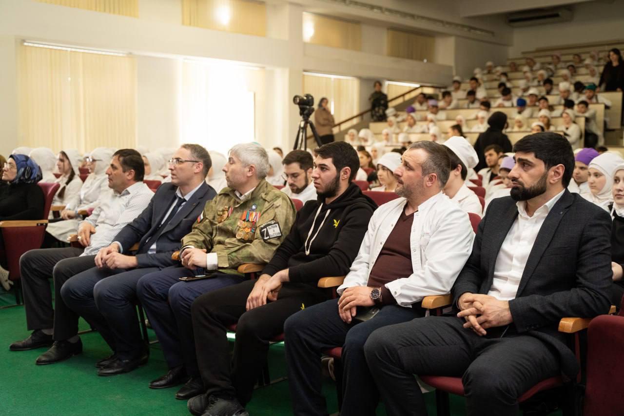 «Неужели такой я вам нужен после смерти?»