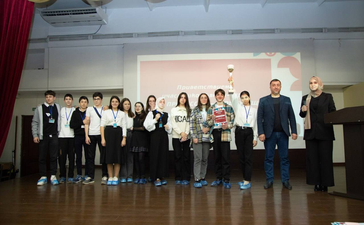 Около 300 школьников приняли участие в профориентационной квест-игре организованной в Медицинском колледже им. Башларова