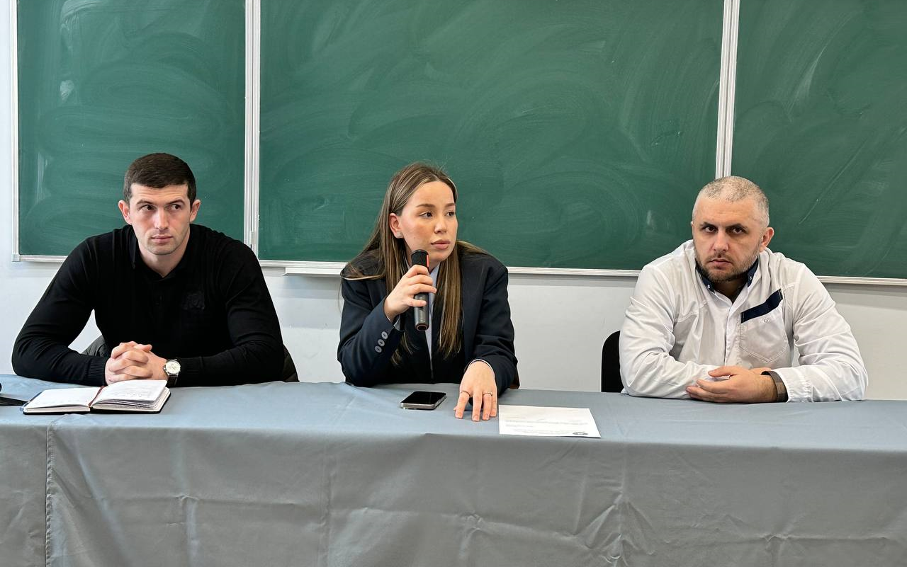 Профилактическая встреча со студентами медицинского колледжа