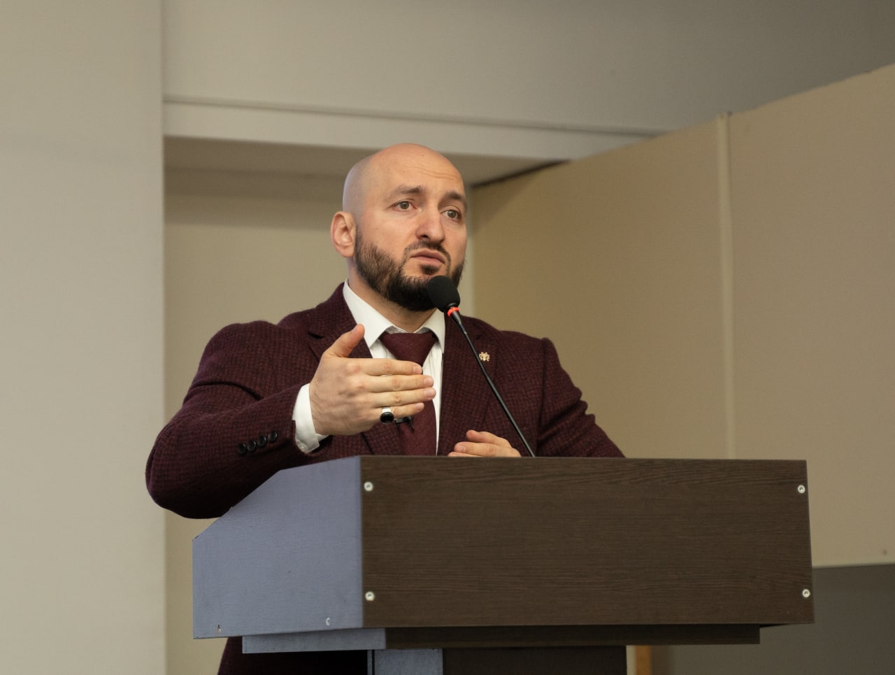 «Семейные ценности» - Мурад Алискеров