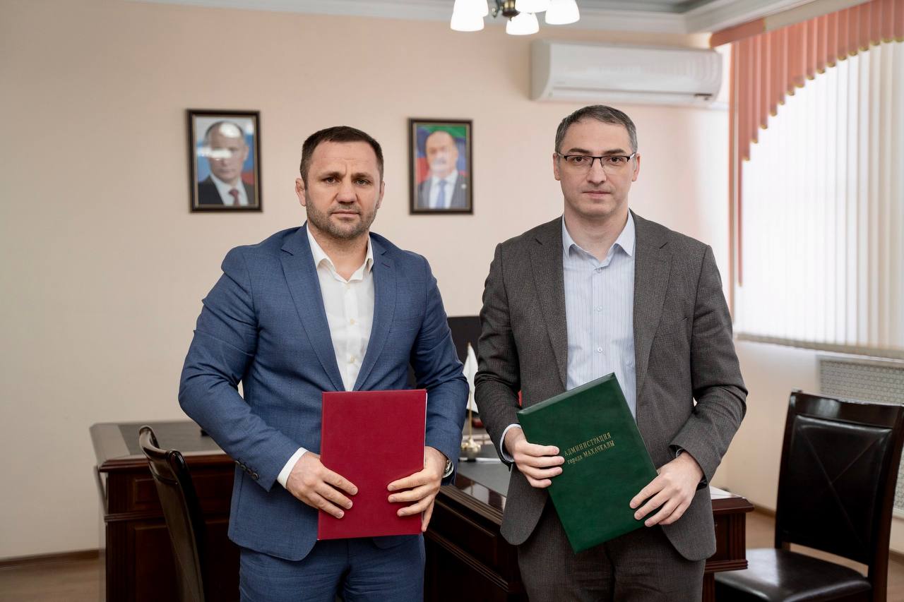 Состоялось подписание Соглашения о сотрудничестве между Управлением спорта, туризма и работы с молодежью Администрации г. Махачкалы и МКИБ