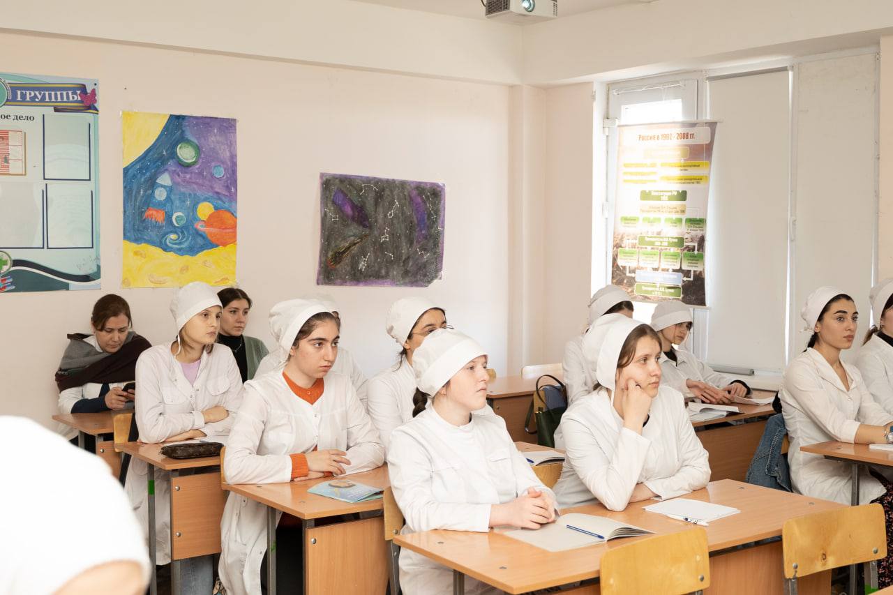 «Строение солнца и солнечной системы»